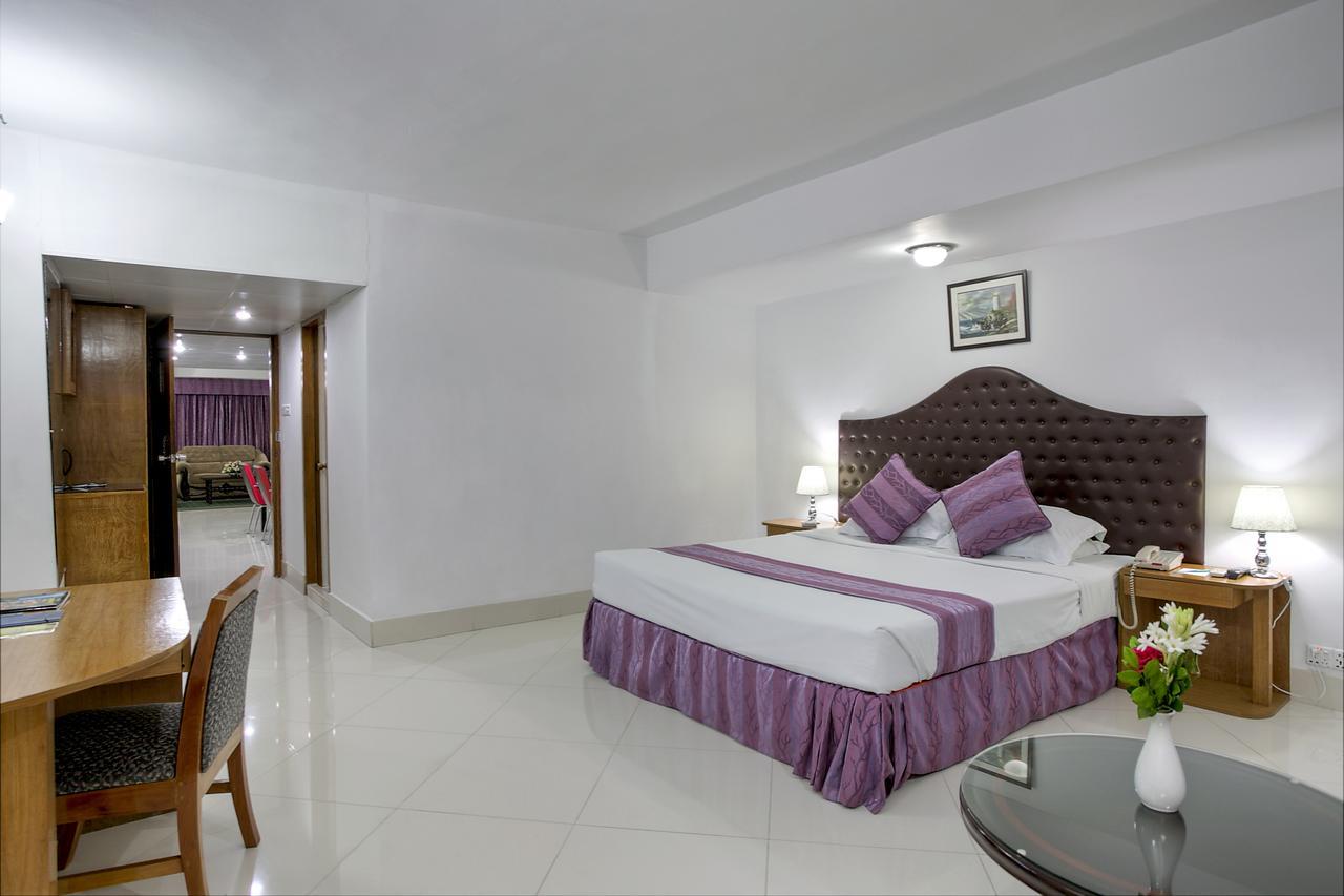 Hotel Purbani International Ltd. Dhaka Exterior photo